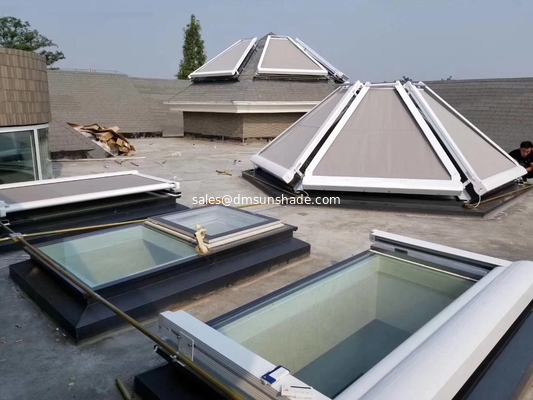 Outdoor Motorized Sunroom Roof Retractable Awnings